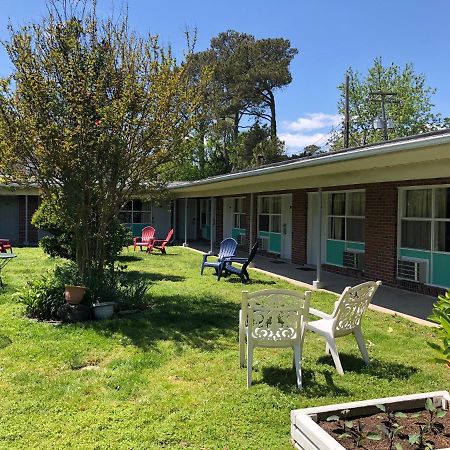 Bay Inn Hotel North Camellia Acres Kültér fotó